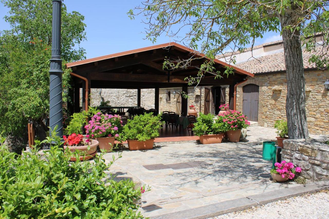 Agriturismo Sant'Agata Guest House Piana Degli Albanesi Exterior foto