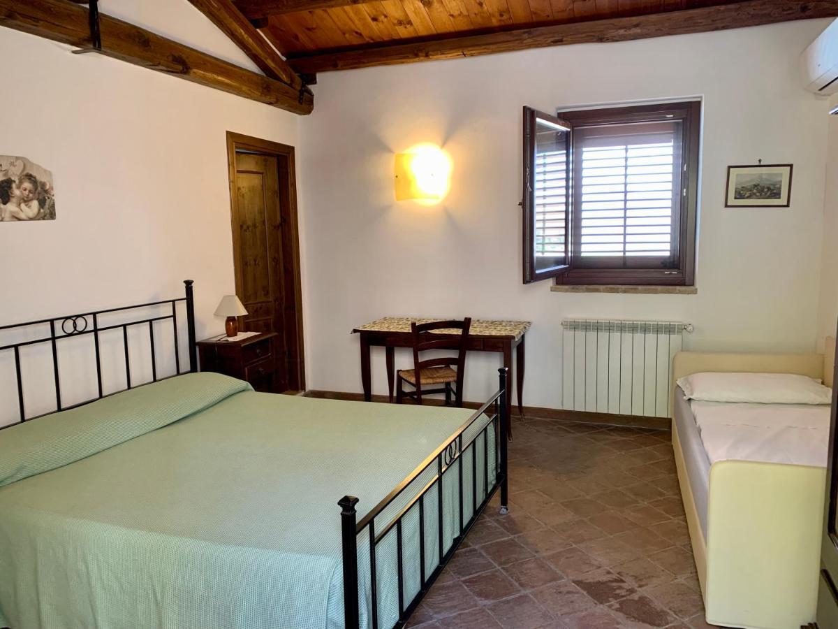 Agriturismo Sant'Agata Piana Degli Albanesi Exterior foto